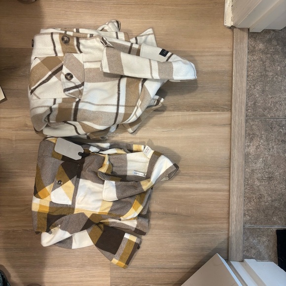 2 Plaid Button-Up jackets in Neutral Tones - Picture 2 of 2